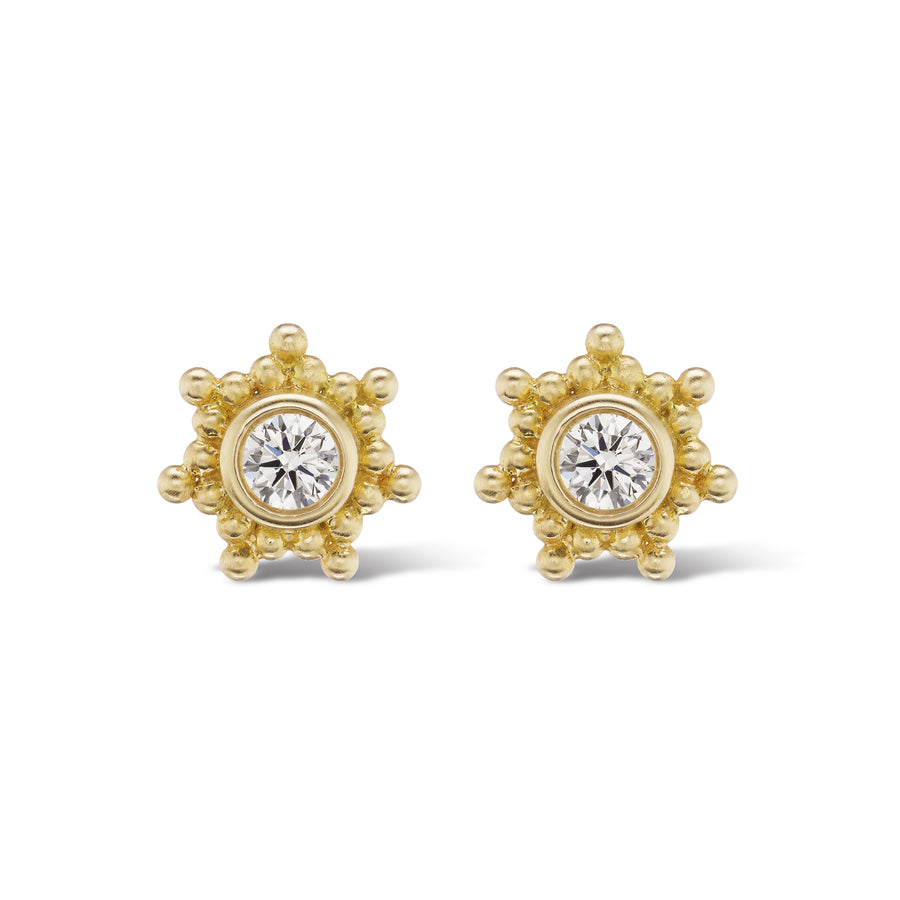 granulated  diamond star earrings in 18K yellow gold.  